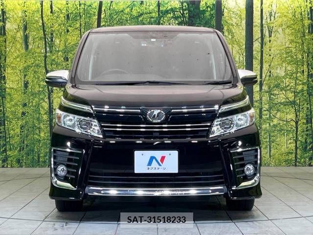 Toyota VOXY 2015-10 289199-17
