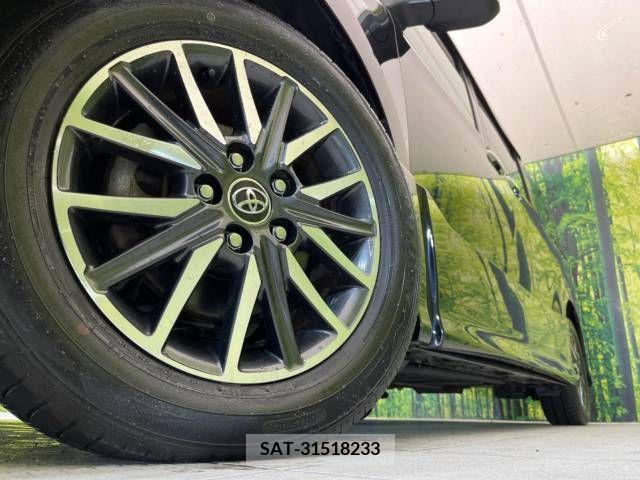 Toyota VOXY 2015-10 289199-13