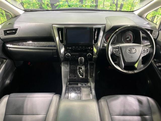 Toyota ALPHARD 2020-04 191432-1