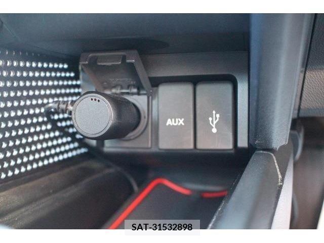 Honda S660 2018-04 209306-3