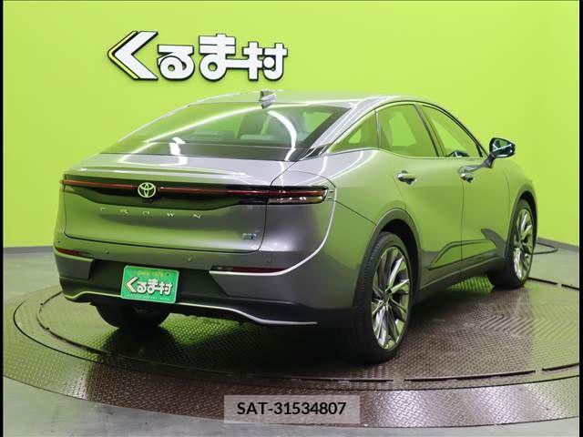 Toyota CROWN 2023-02 206927-1