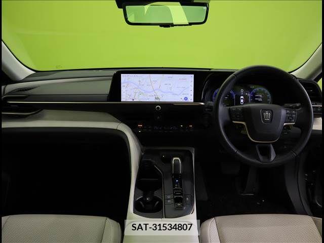 Toyota CROWN 2023-02 206927-2
