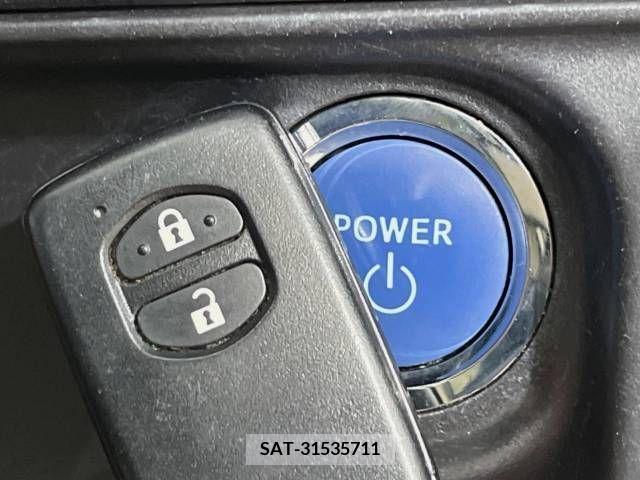 Toyota AQUA 2013-11 356299-6