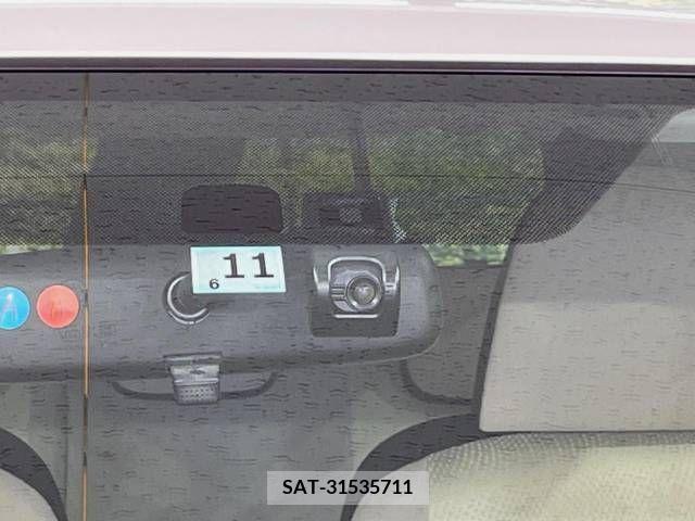 Toyota AQUA 2013-11 356299-5