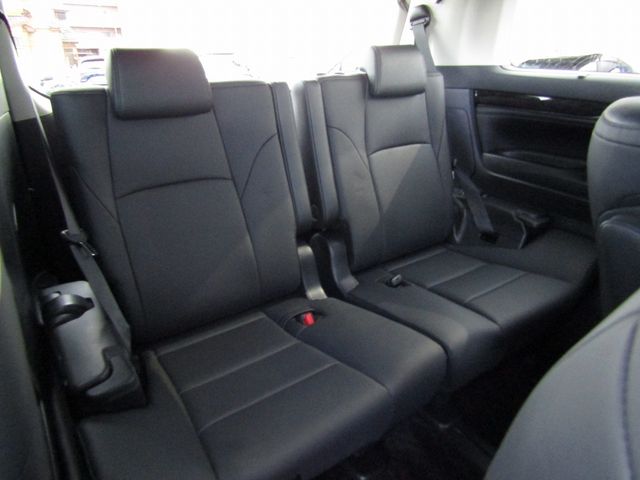 Toyota VELLFIRE 2019-10 195512-11
