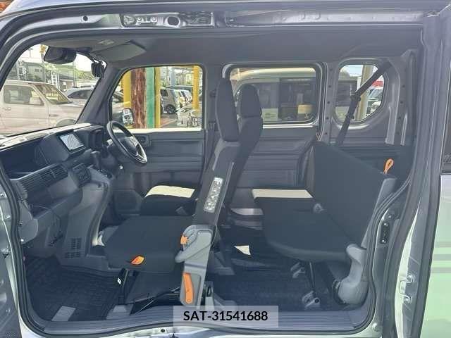 Honda N-VAN 2023-01 365615-6