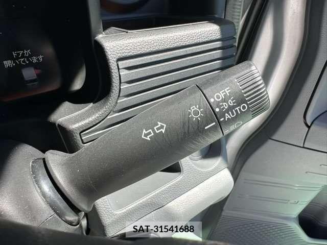 Honda N-VAN 2023-01 365615-18