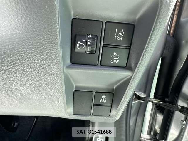 Honda N-VAN 2023-01 365615-17