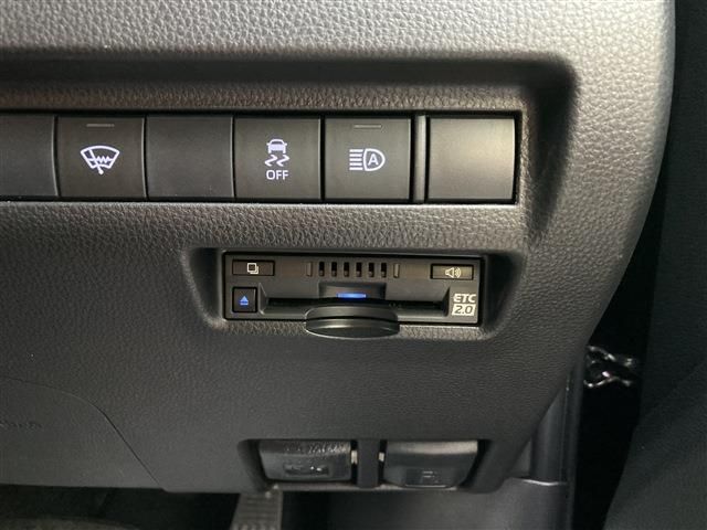 Toyota HARRIER 2020-10 195444-20