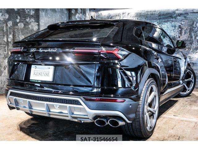Lamborghini URUS 2019-11 343295-2