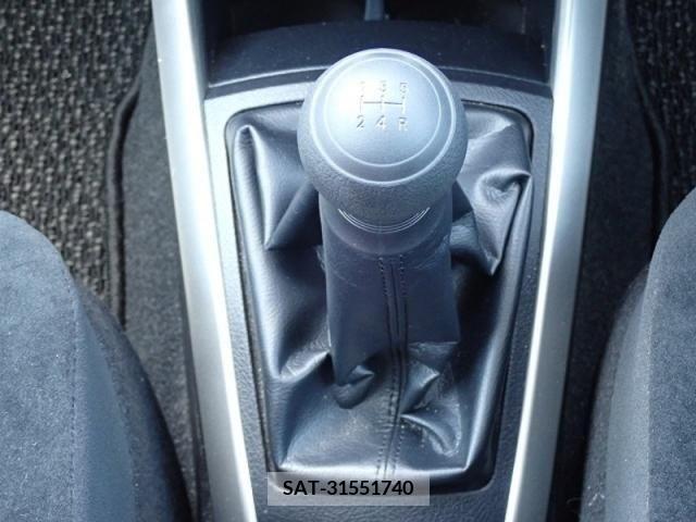 Toyota COROLLA AXIO 2017-11 314933-14