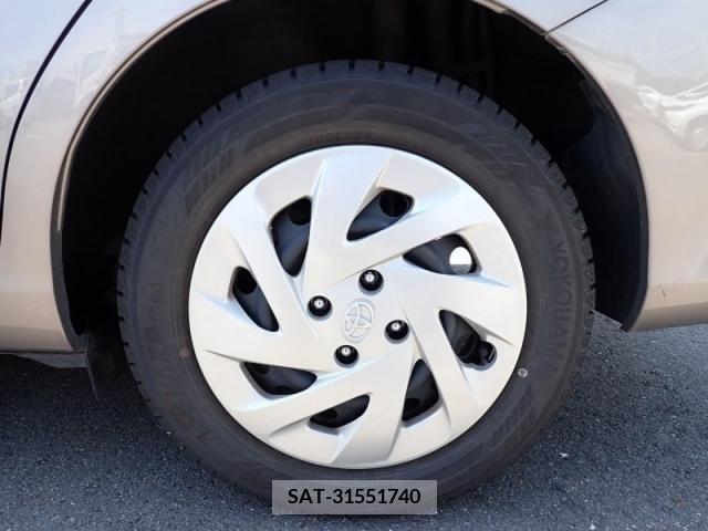Toyota COROLLA AXIO 2017-11 314933-18