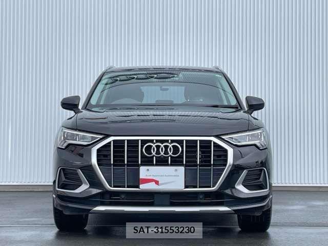 Audi Q3 2022-04 317873-2