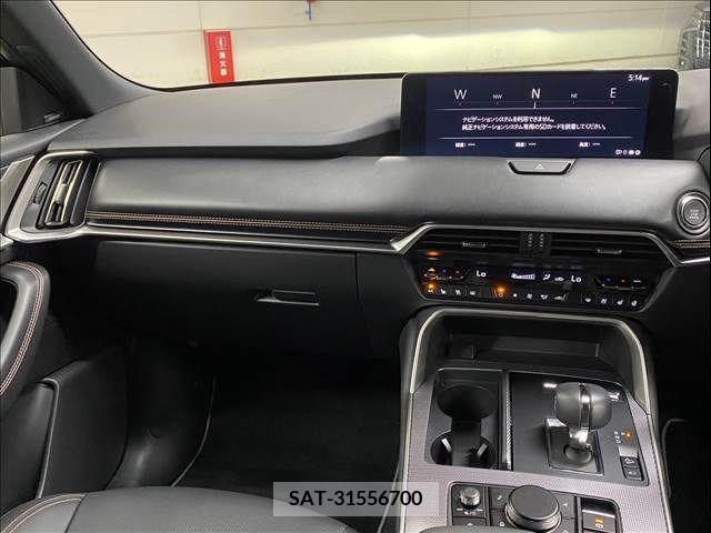 Mazda CX-60 2023-07 358760-11