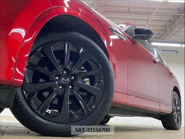 Mazda CX-60 2023-07 358760-10