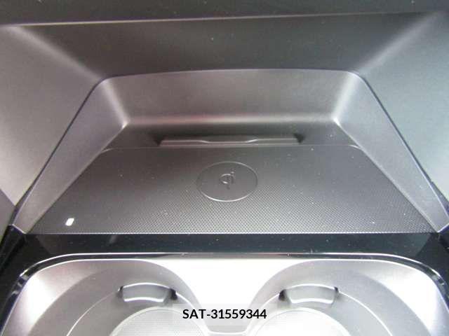 Mazda MAZDA3 2023-08 208074-18