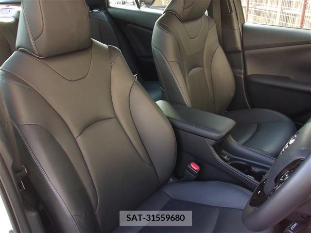 Toyota PRIUS 2020-11 234097-19