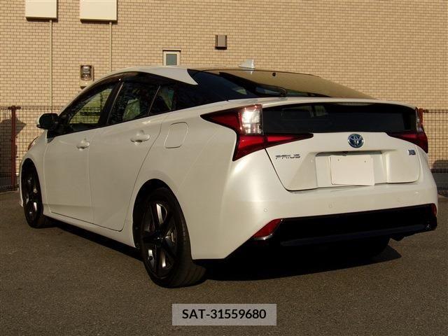 Toyota PRIUS 2020-11 234097-7