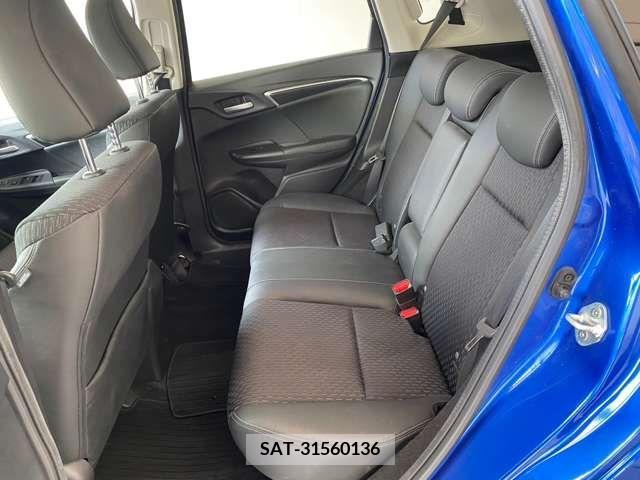 Honda FIT 2016-03 384817-7