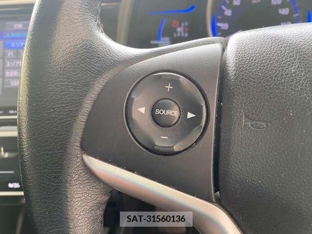 Honda FIT 2016-03 384817-11