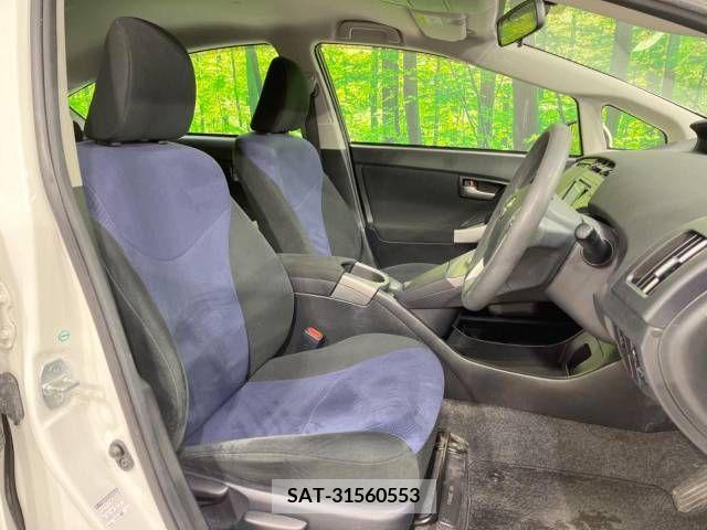 Toyota PRIUS 2015-04 214610-8