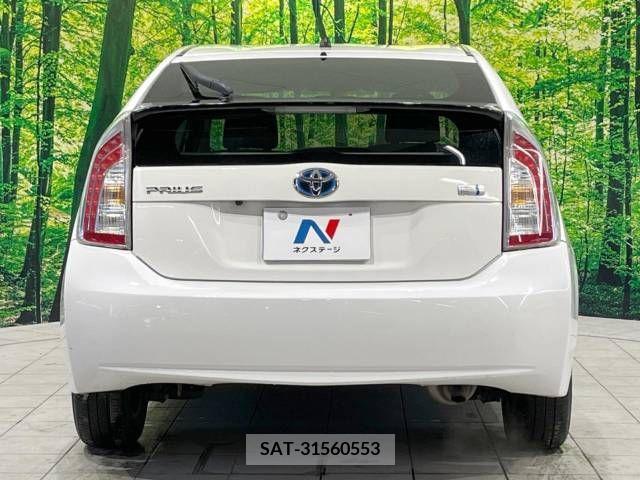 Toyota PRIUS 2015-04 214610-15