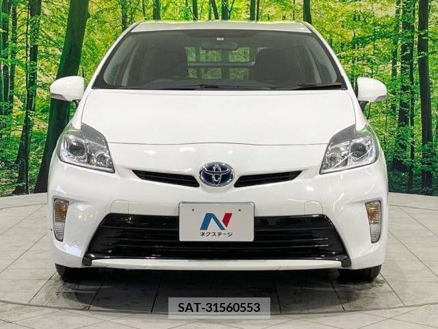 Toyota PRIUS 2015-04 214610-14