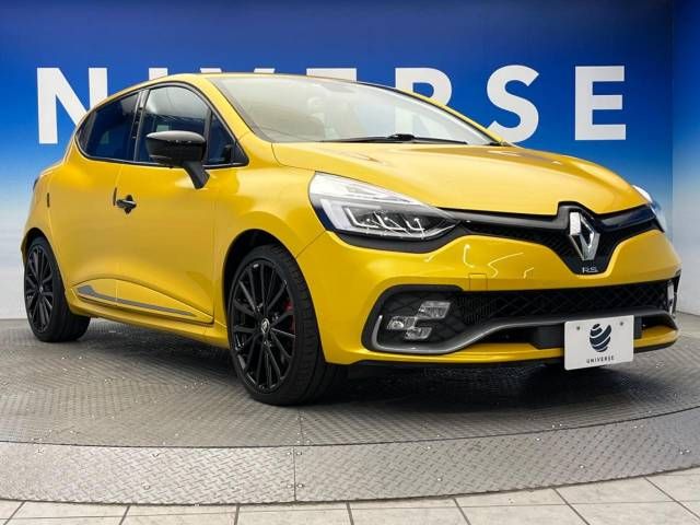 Renault LUTECIA 2019-02 184244-16