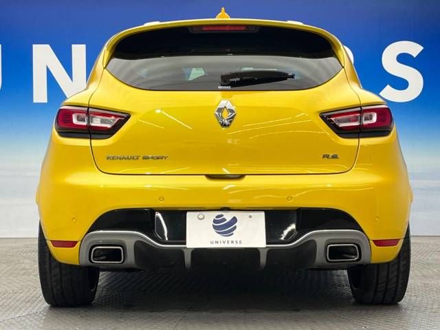 Renault LUTECIA 2019-02 184244-15