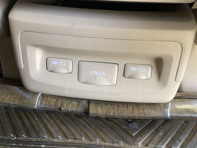 Toyota VELLFIRE 2009-07 1207-23