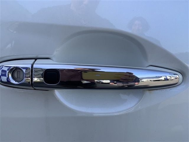 Toyota VELLFIRE 2009-07 1207-11