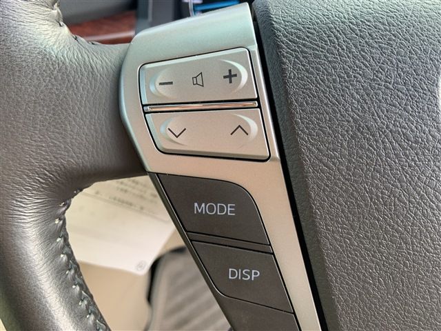 Toyota VELLFIRE 2009-07 1207-26