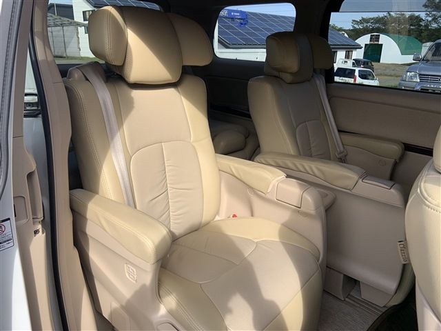 Toyota VELLFIRE 2009-07 1207-17