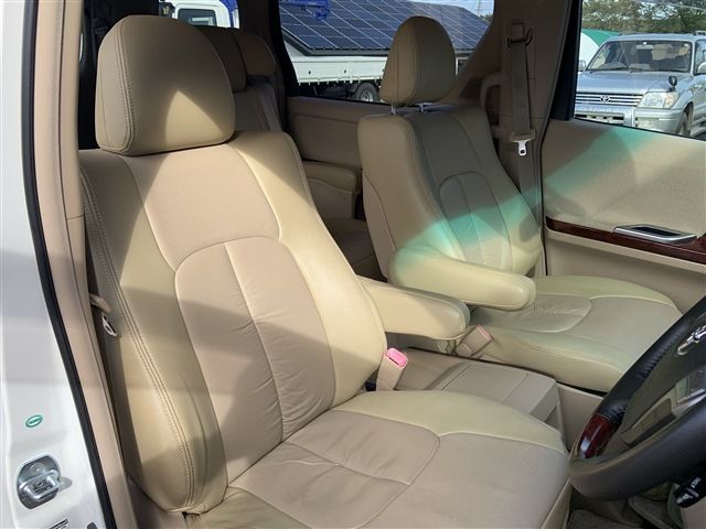 Toyota VELLFIRE 2009-07 1207-24
