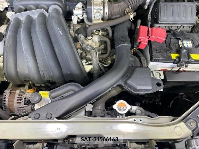 Nissan CUBE 2012-09 377383-18