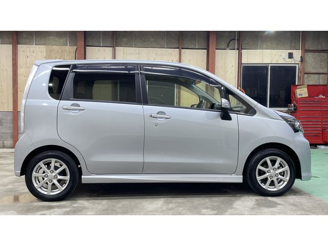 Daihatsu MOVE CUSTOM 2013-03 21581-7