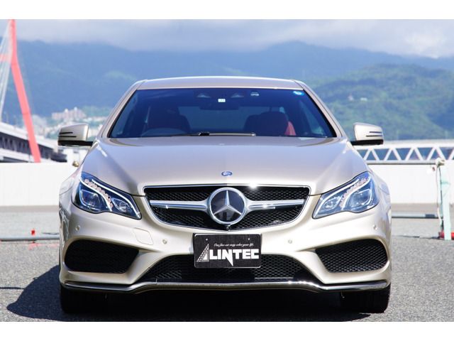 Mercedes Benz E-CLASS 2015-11 10764-1