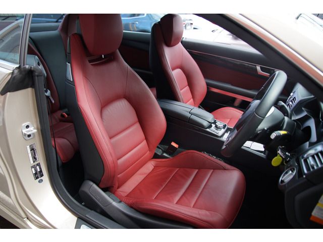 Mercedes Benz E-CLASS 2015-11 10764-9