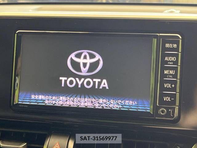 Toyota C-HR 2017-07 294923-3