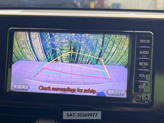 Toyota C-HR 2017-07 294923-4