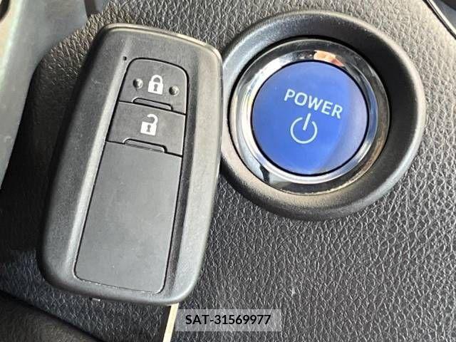 Toyota C-HR 2017-07 294923-7