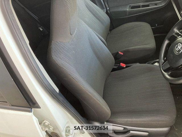 Toyota VITZ 2019-02 233637-9