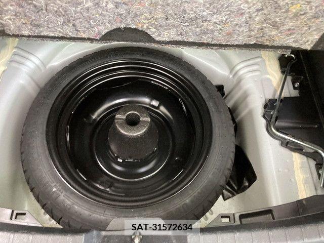 Toyota VITZ 2019-02 233637-12