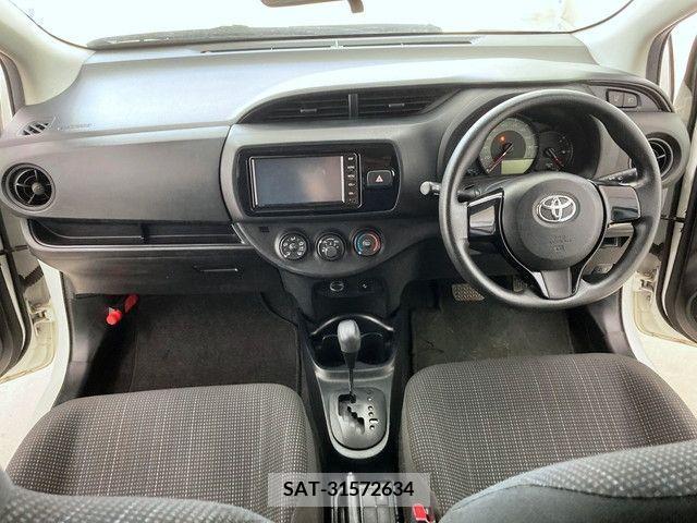Toyota VITZ 2019-02 233637-1
