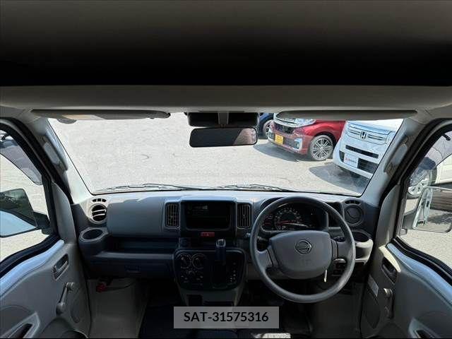 Nissan CLIPPER 2020-04 302183-1