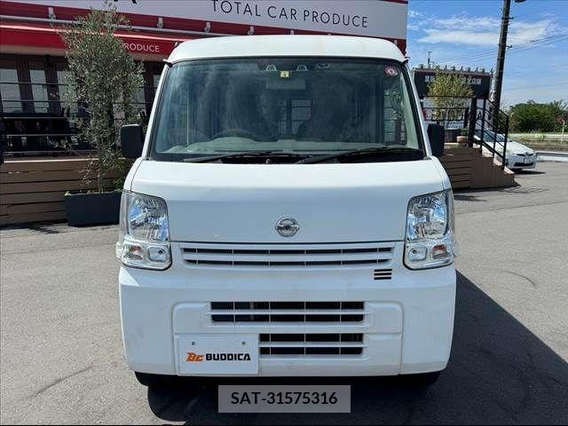 Nissan CLIPPER 2020-04 302183-8