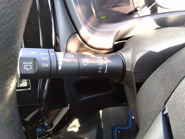 Nissan NOTE 2017-09 196658-24