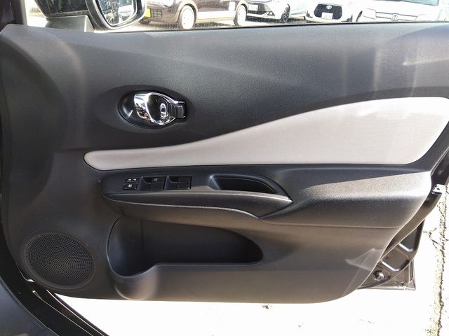 Nissan NOTE 2017-09 196658-28
