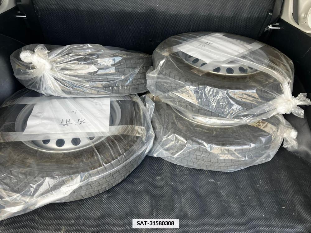 Toyota PROBOX VAN 2017-07 334644-36