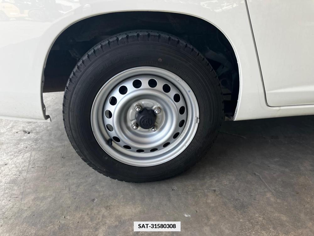 Toyota PROBOX VAN 2017-07 334644-8